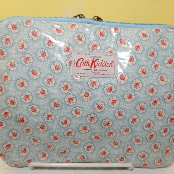 Cath Kidston Light Blue and Pink Floral Cosmetic Bag - Picture 1 of 3